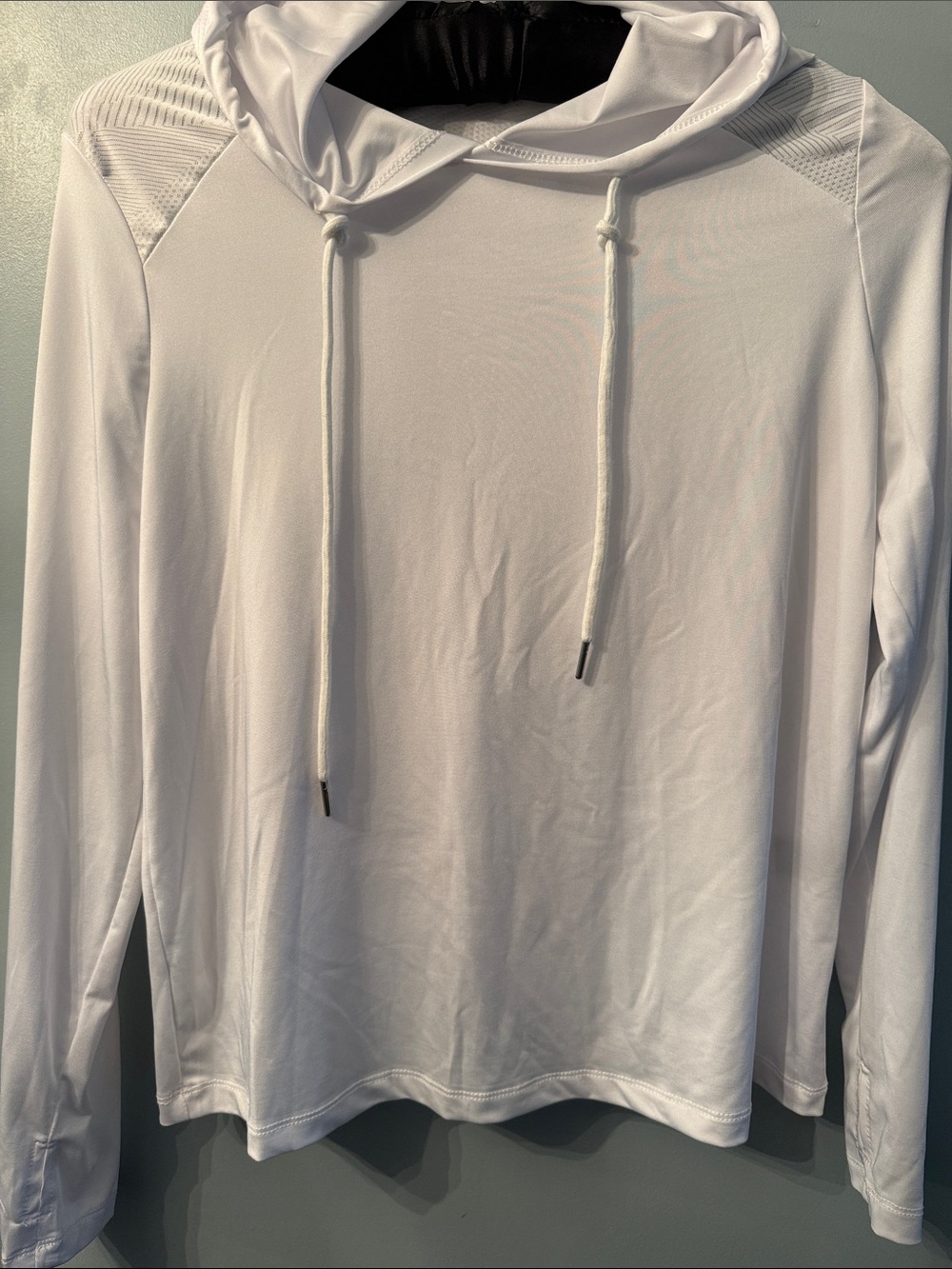 NWOT White Hooded Long-Sleeve Women's Athletic Top